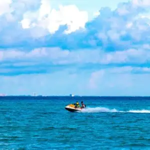 Aluguel de jet ski em ilha privada